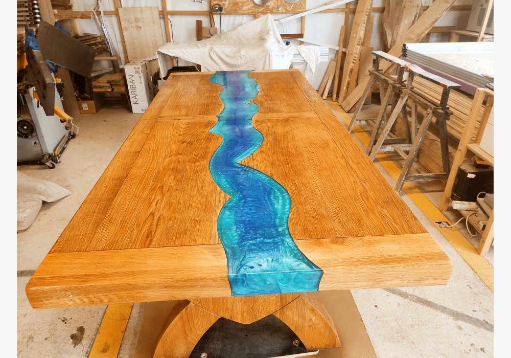 Table en résine 