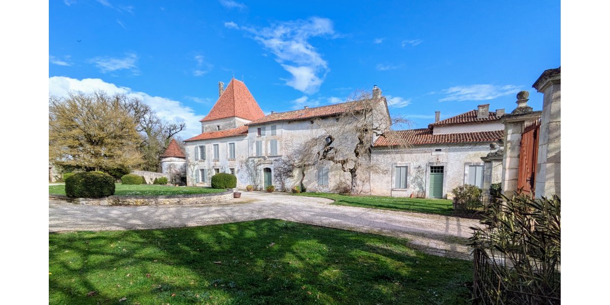 Marché de potiers au château&nbsp;!