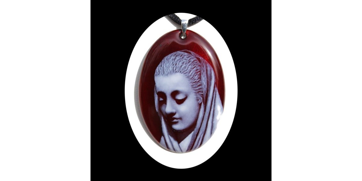 Pendentif « Modestie »