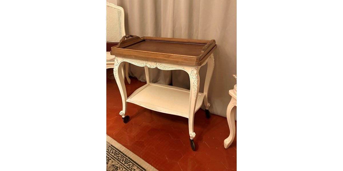 MOBILIER