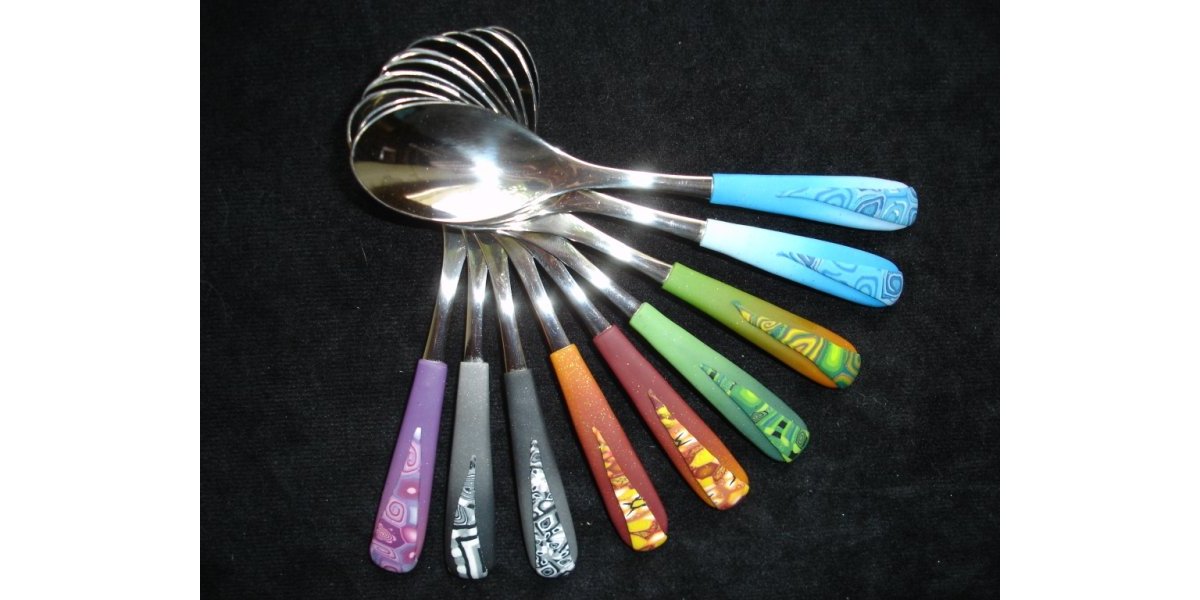 Couverts en pâte polymère