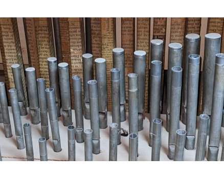 tuyauterie orgue J. de Alcaria 1697 restaurée