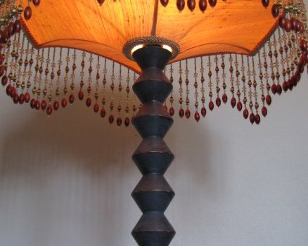 Abat-jour dôme palmier perles de bois et verre