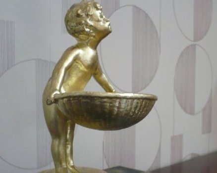 Statuette doré or jaune citron