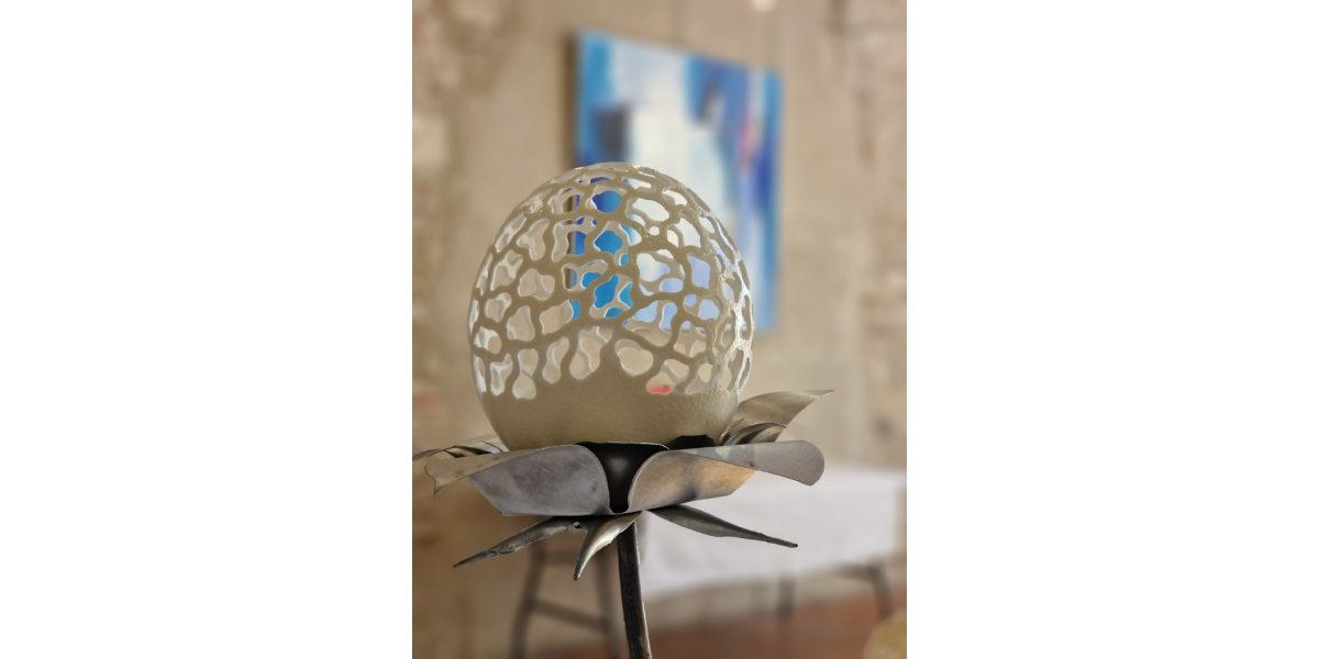 Oeuf d’autruche sculpté
