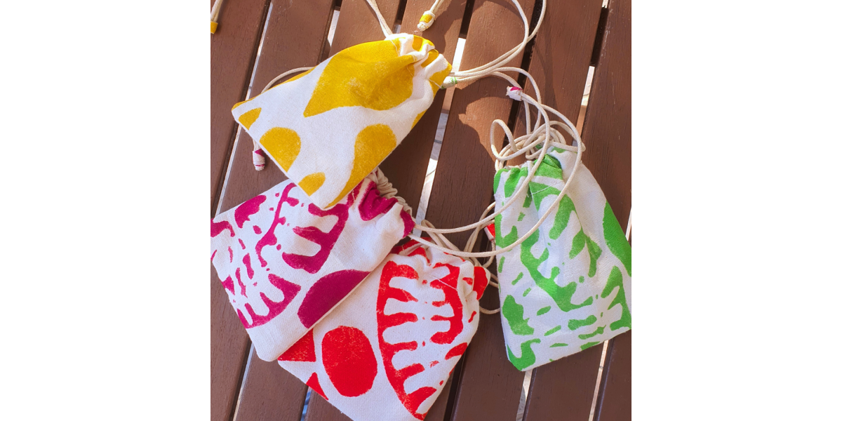 Pochettes imprimées au pochoir