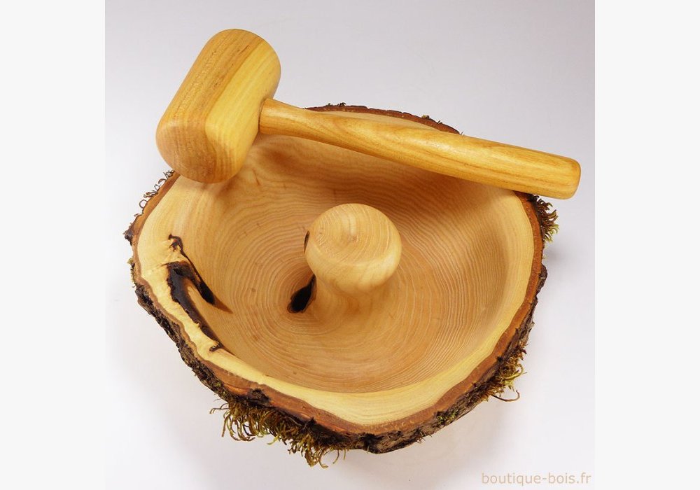 Casse noix en bois de frêne