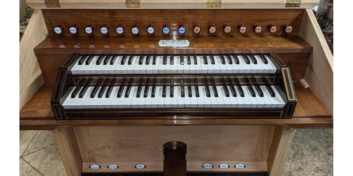 Reconstruction d’une console en atelier
