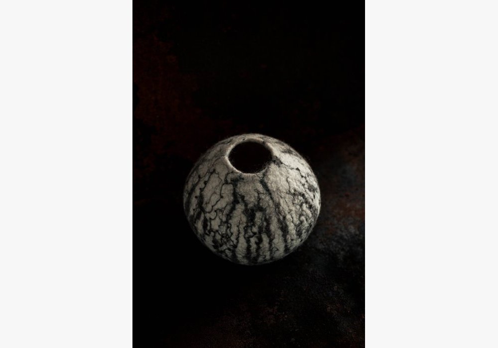 Vase rond N&B 23