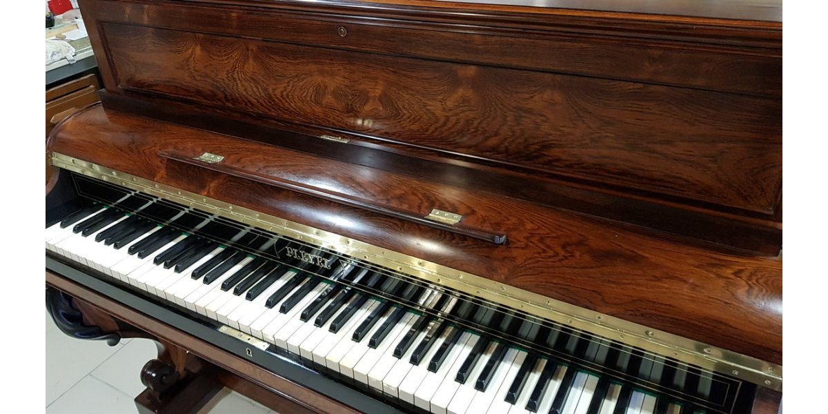 PIANO PLEYEL REMPLI CIRÉ (palissandre de Rio)