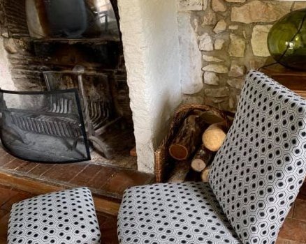 Chauffeuse et son repose pieds