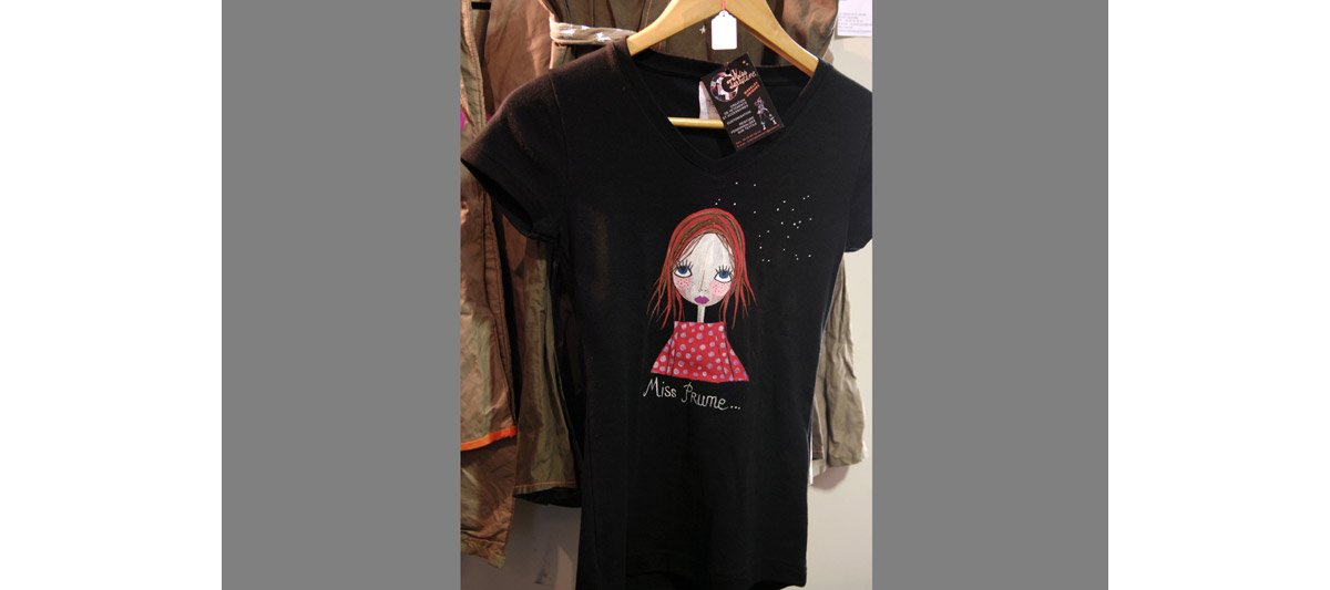 Tee shirt
