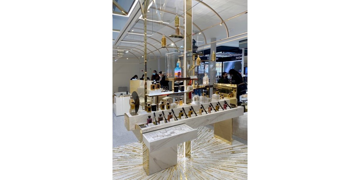 Mosaique au sol Guerlain Samaritaine Paris