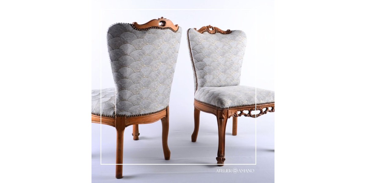 Paire de chauffeuses baroques
