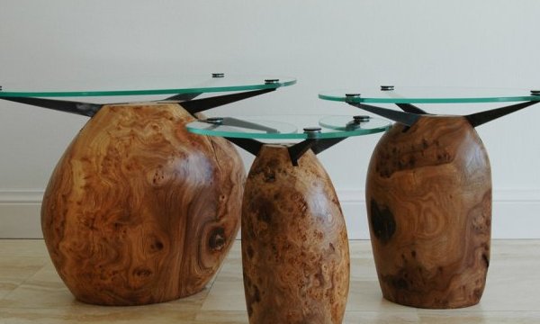 Canopée, tables basses gigognes, loupe d’orme, acier et verre, 2018