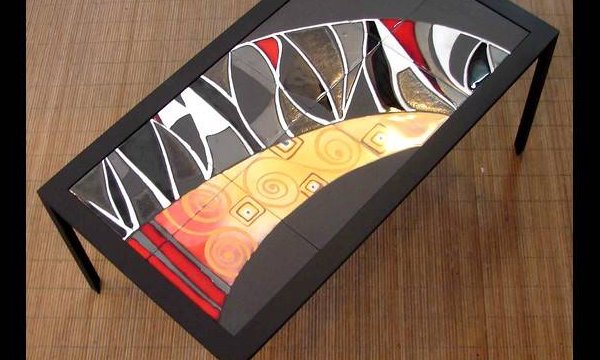 Table basse - émaux cloisonnés