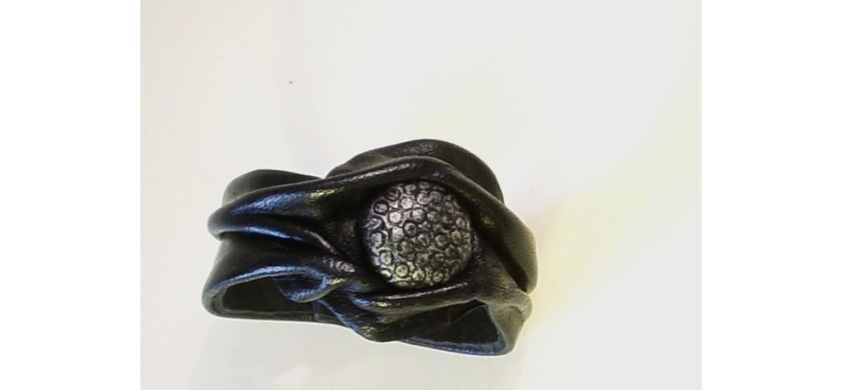 bracelet cuir noir patiné