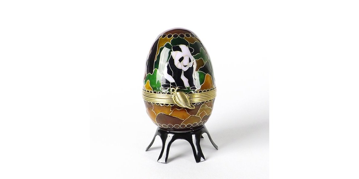 Oeuf en émail cloisonné d’argent / Symbole Panda / Les émaux Arédiens