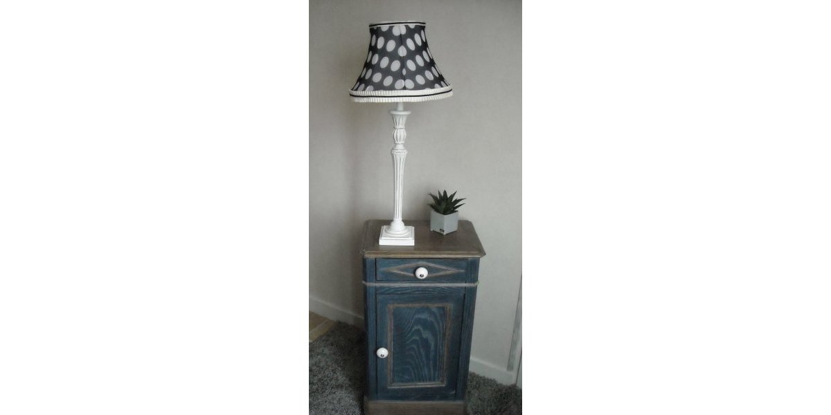Table de nuit
