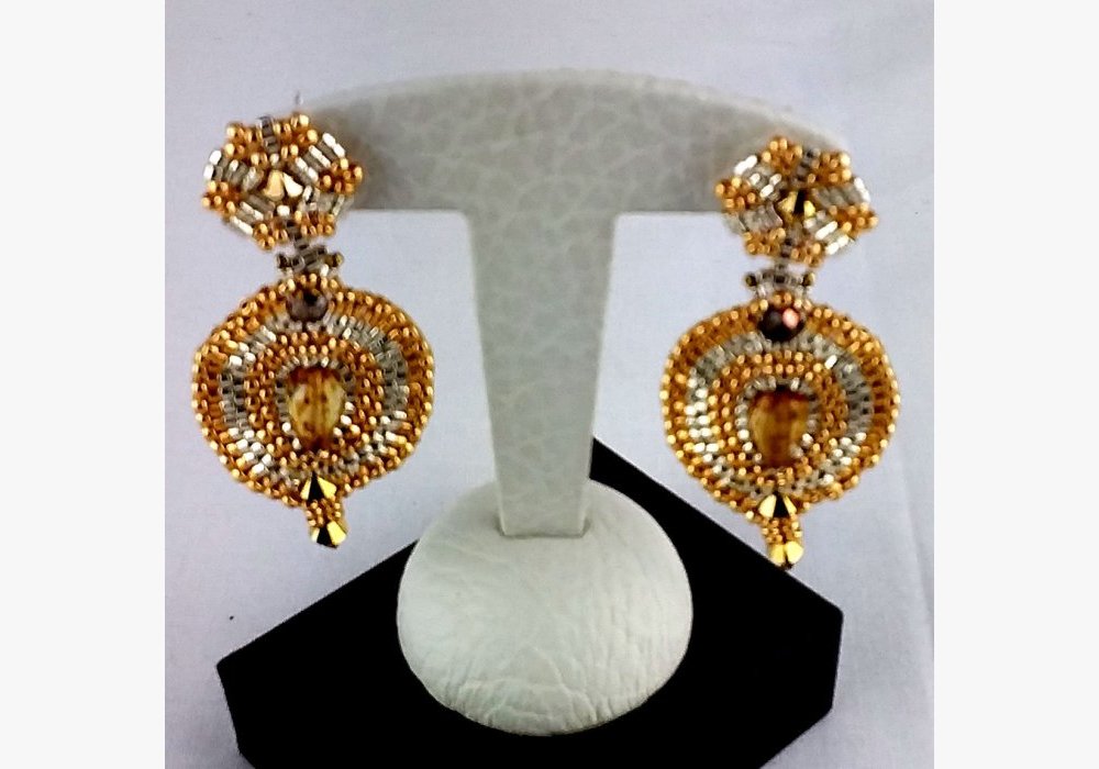 Boucle d’oreille en or