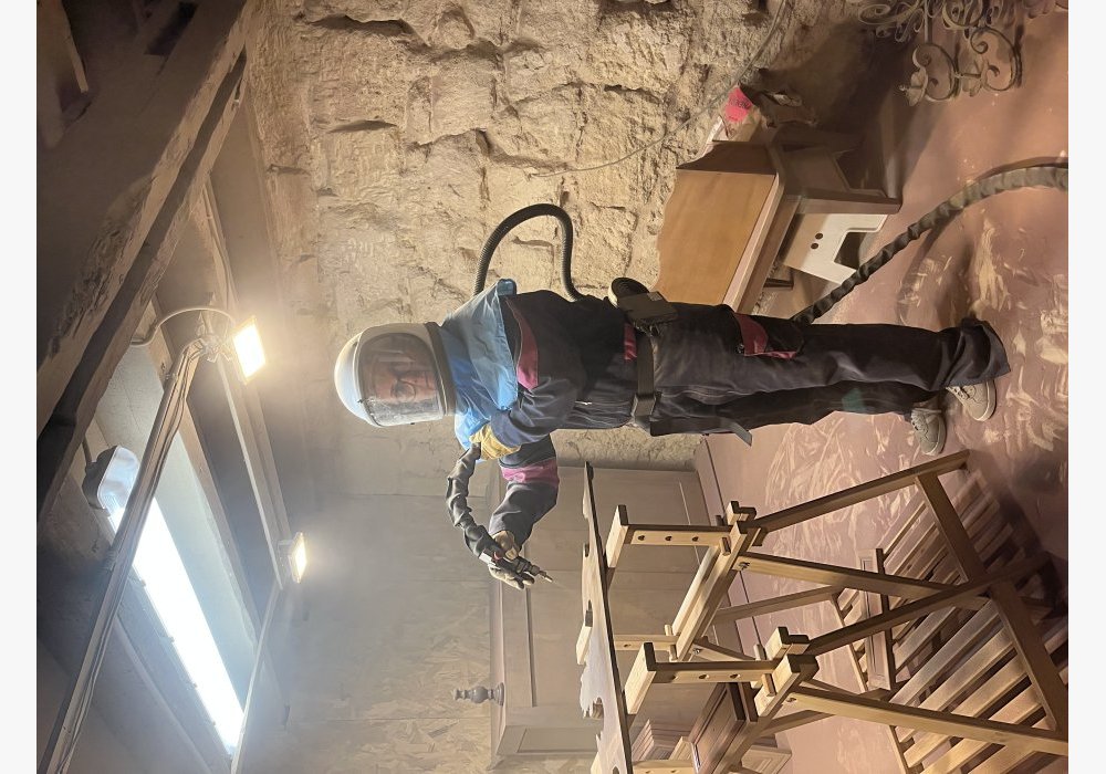 En train d’aérogommer