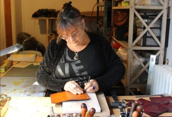 Valérie GIRODON / TIME WARP SHOP